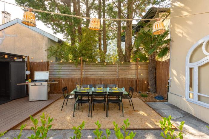 MISVA KEYWEEK Architect-designed flat in Biarritz with garden