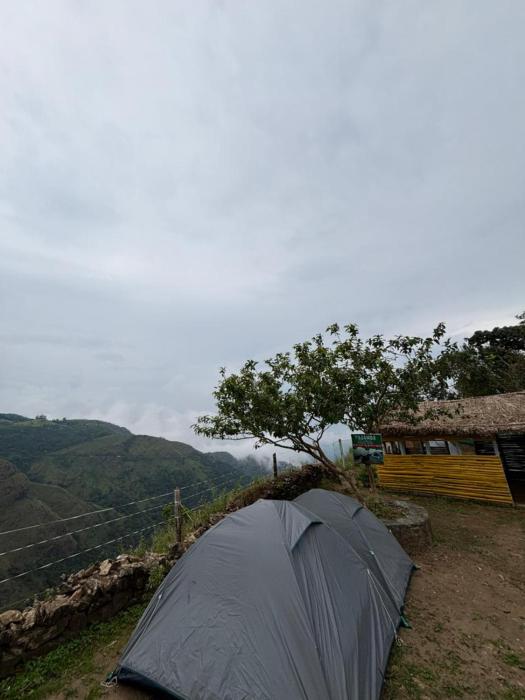 Highrange tent camping vagamon