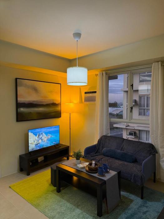 Trendy 1BR Avida Sucat
