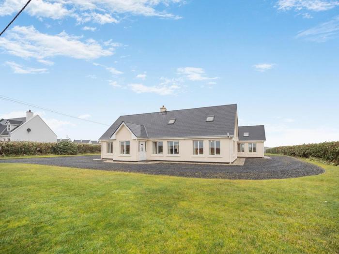 5 Bed in Keel oc-ii14329