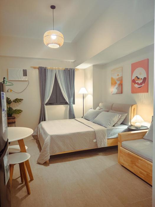 Balay At Lahug - Studio Condo with Fiber Internet, Near IT Park, with Pool, Gym, Sauna