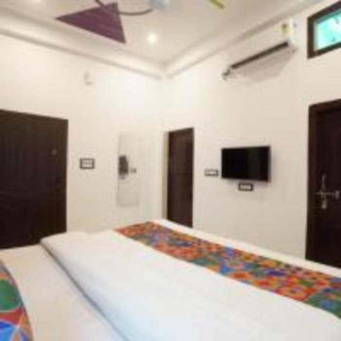 Jai Shree Ram hotel