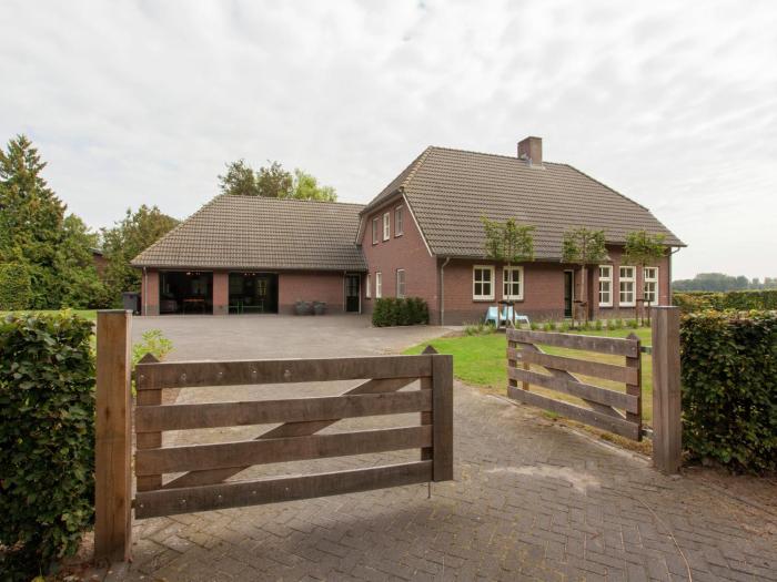 Country house next to a nature reserve