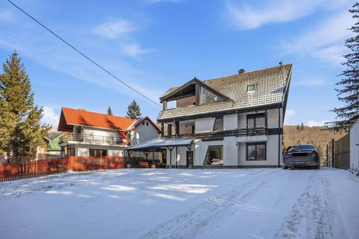 Kalinderu Slope Front Villa - Mountain View