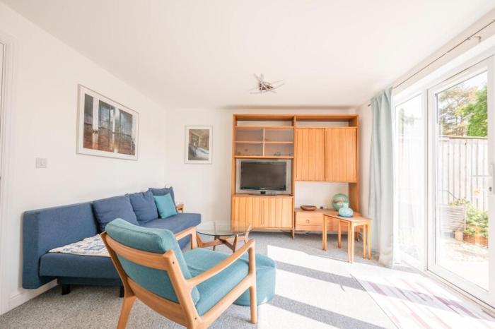 Modern 2-Bed Home in Leiston