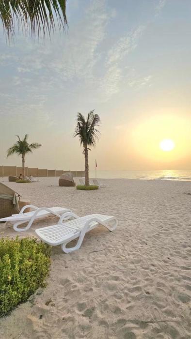 Sea View 3BR Apartment Al Khan Beach Near Dubai,Family Stay