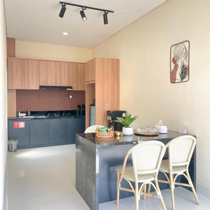 Family Private Pool Villa view sawah