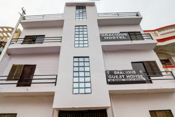 Hotel O Gracious Guest House