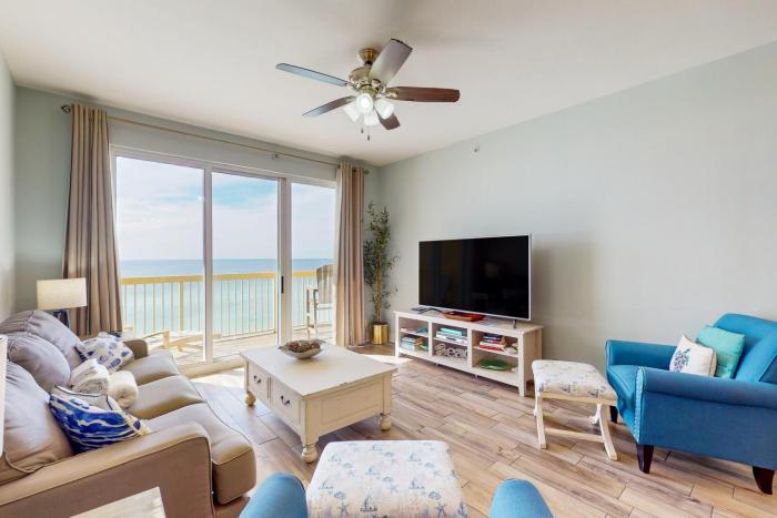 Beachfront condo with pool gym beach access Gulf views balcony AC
