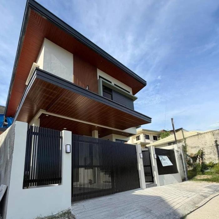 Staycation Akahana Homes