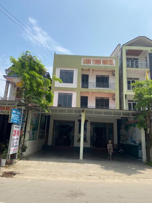 Son Tinh Hotel