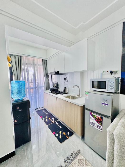 Kilimani one bedroom with extra room