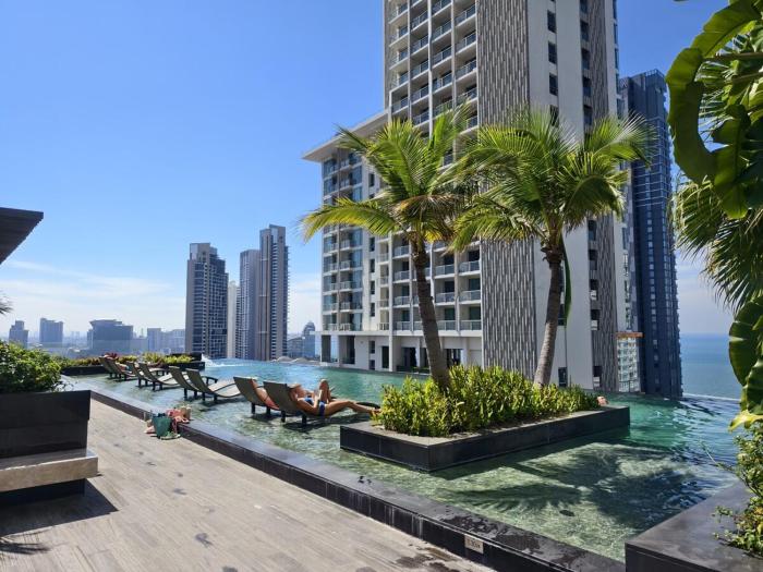 1 BR 5mins to beach Sea view Riviera Wongamat