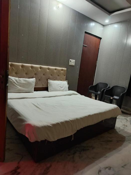 Flagship Hotel Orchid