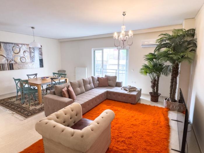 Katechaki Metro Spacious Residence