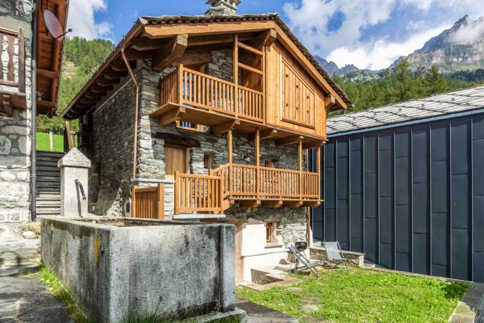HelloCHALET Petit Reins - Alpine Lodge close to Ski Return