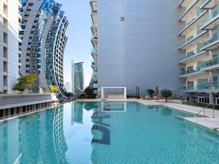 GuestReady - Partial Canal View | Studio | Damac M
