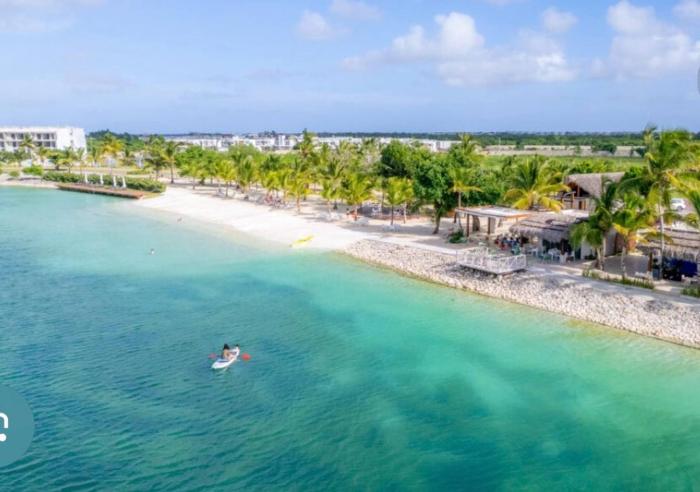 Damani Modern Pool Villa Escape