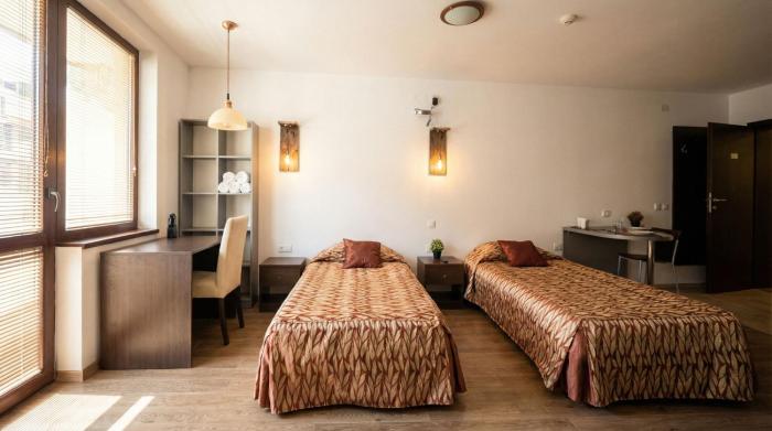 Mountain Paradise 2 - Quiet Cosy Studio - Balcony, Wifi