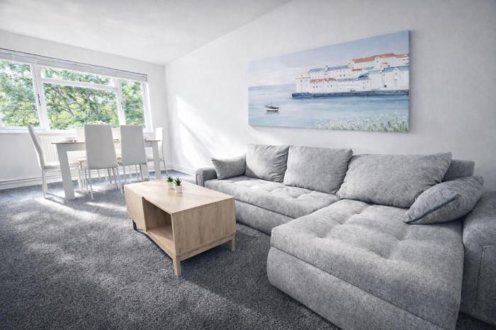 Long Term Comfort - 2BR Haven