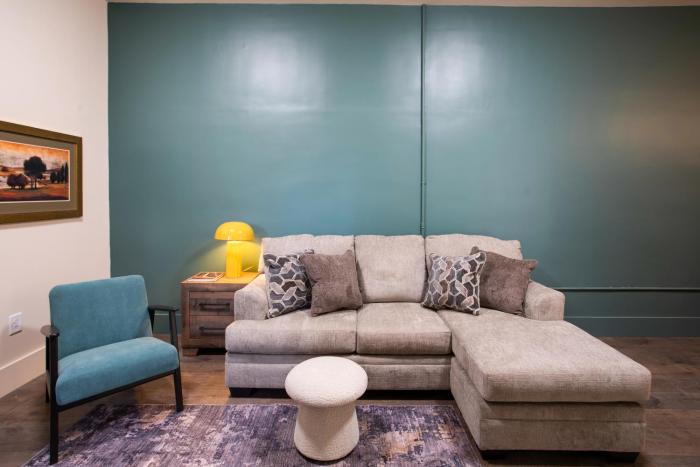 Walkable Couples Retreat in Downtown Florence