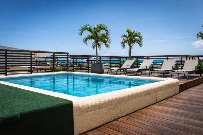 Panoramic PH Private Pool and Oceanview in Aldea Thai