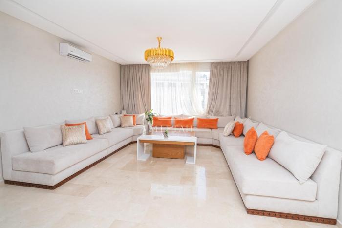 Chic and comfortable apartment