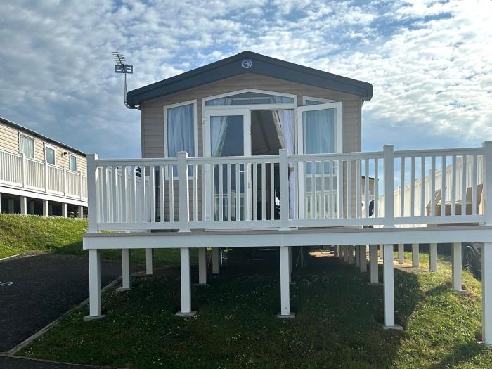 Devon Cliffs Holiday Park - TW89