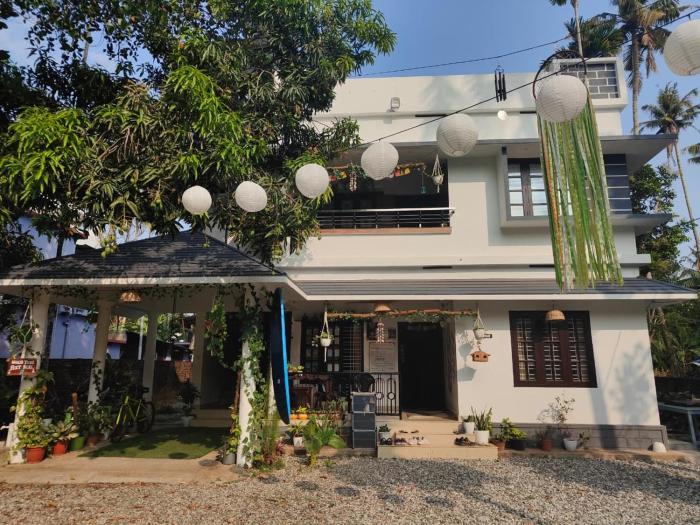 Shamak Homestay Varkala
