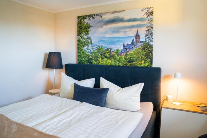 Harzträume 4 - Apartment mit zwei Schlafzimmern, WLAN, Parkplatz & Sitzplatz im Grünen I Busanbindung & Self Check-in