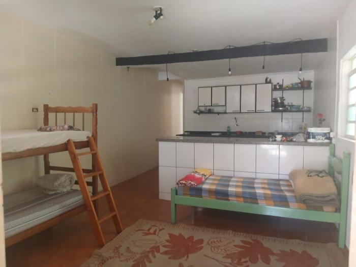 Hostel com camas para solteiros