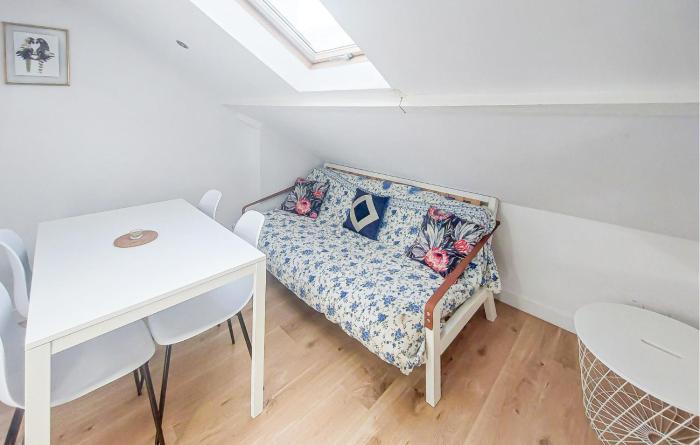 2 Bedroom Stunning Apartment In Berck Plage