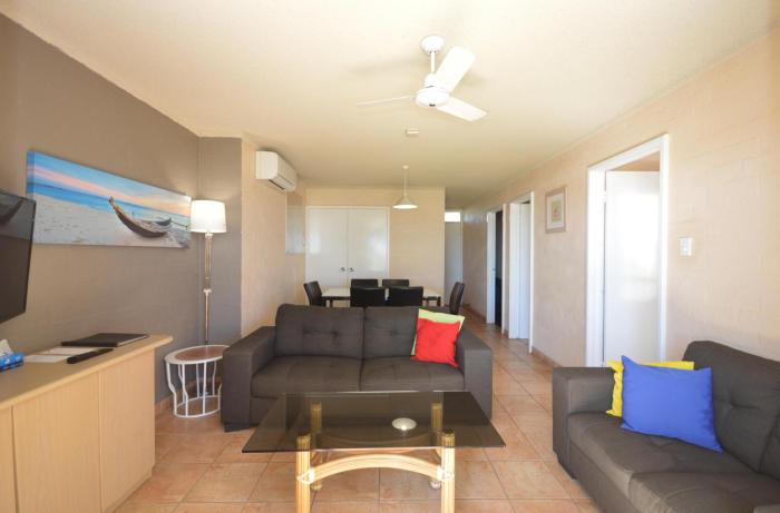 Riverview Holiday Waterfront Apt 2 -Ground Floor - Kalbarri, WA