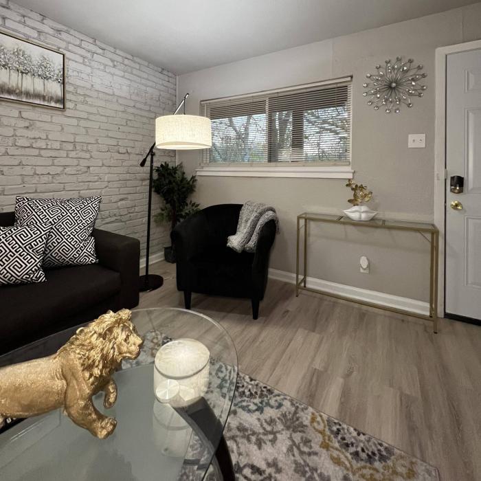 1-8 Dallas l FIFA READY l 5 Min from Love Field