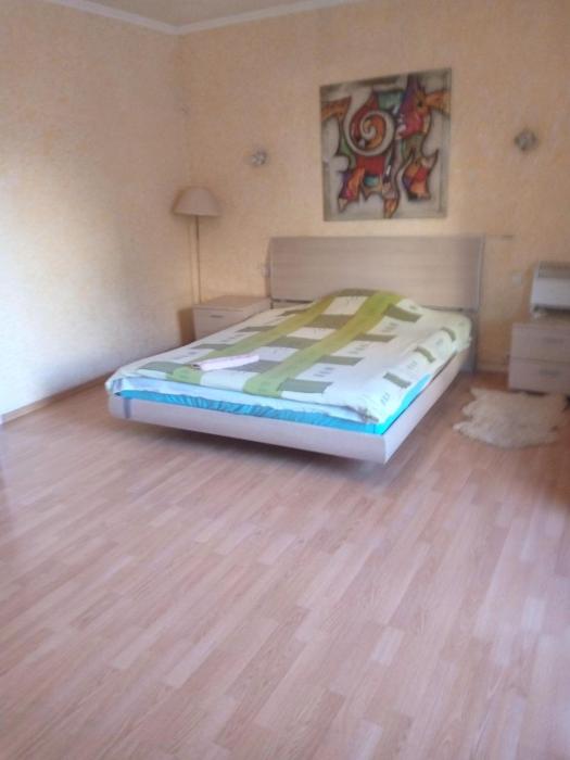 Trehsvyatitelskaya 3 Street Center of Kiev Maidan Nezalezhnosti