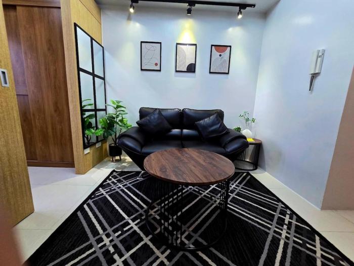 SerThomasSmartPad The Grass Residences with Bridgeway to SM North Edsa