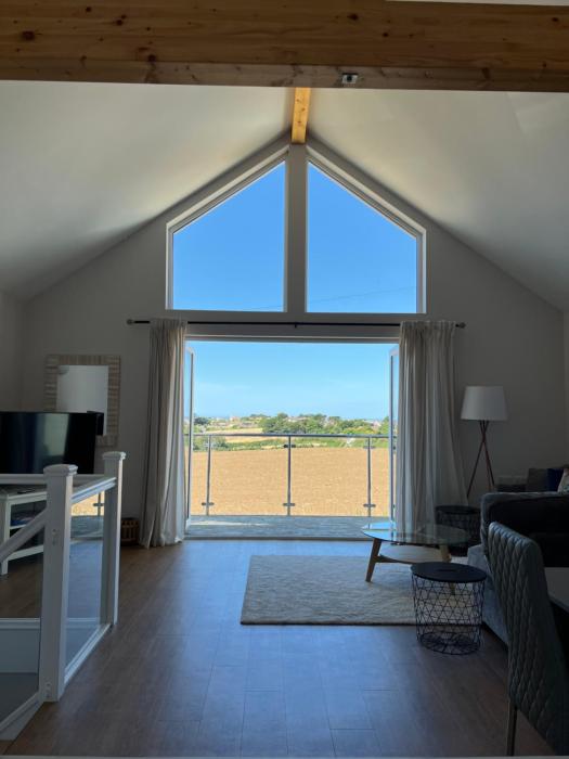 Lilys Retreat - stunning views