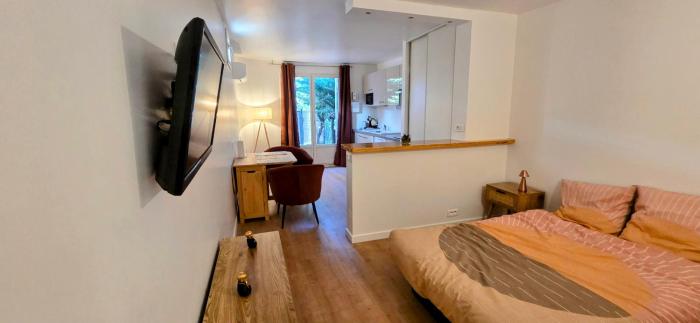 Studio cosy avec terrasse à 2 pas du port