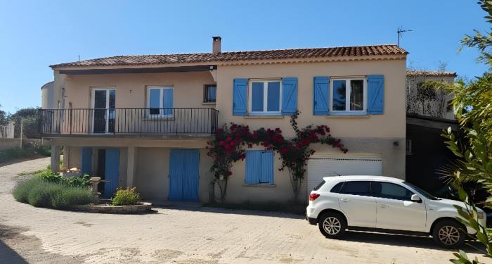 villa-meze 10 Person, Clim, Beach, own parking