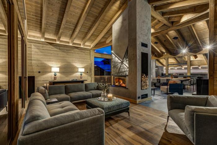 Cademai Alpenglow Chalet with Sauna R&r