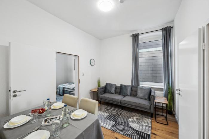 Gevelsberg, attraktive Lage für Geschäftsleute, Monteure, 4 Zimmer, Wlan, SmartTV