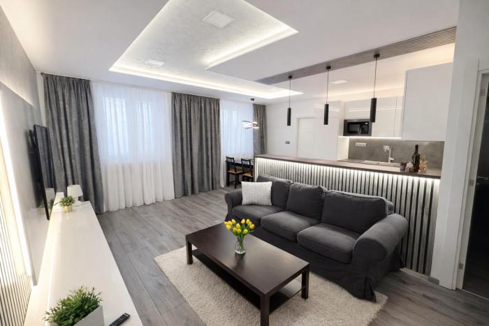 Luxury 2BR Apartment Best Location Prague