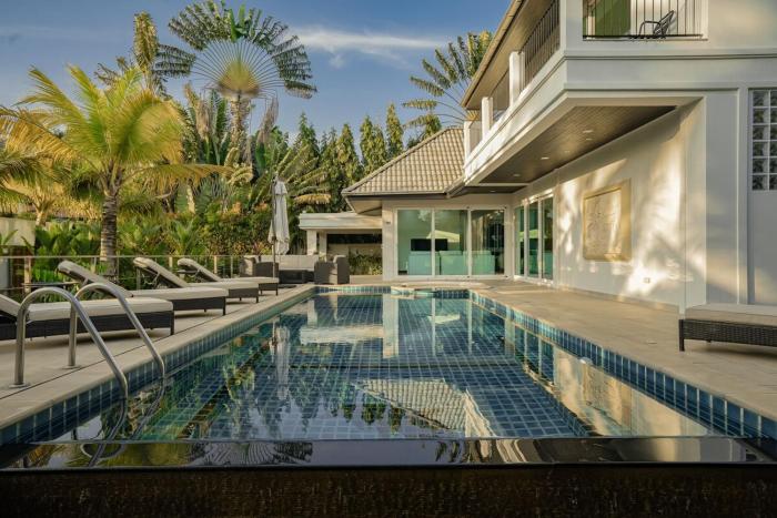Johanna Villa Elegant - 3 Bedroom Pool Villa