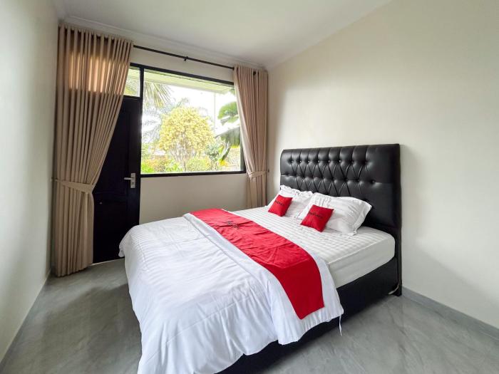 RedDoorz at Agro Indah Batu