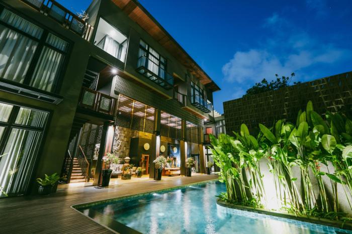 Moonstone Luxury Villa