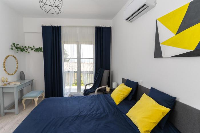 Blue Perama apartman
