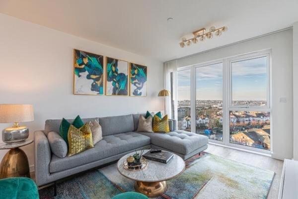 Lovely 2 and a half Bed in Cricklewood