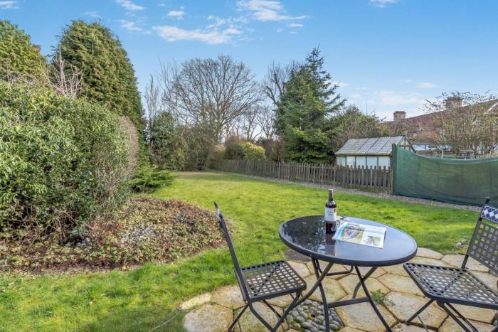 2 Bed in Holt oc-j35042