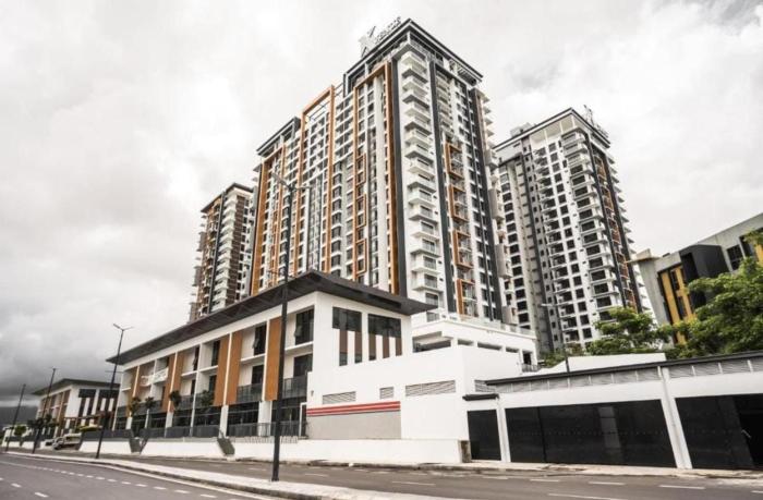 Urban Retreat Homestay at K Avenue