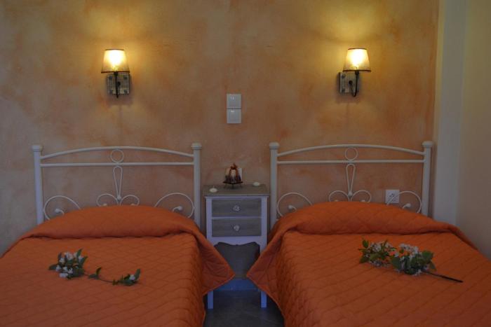 Mariastella Agios Gordios 1